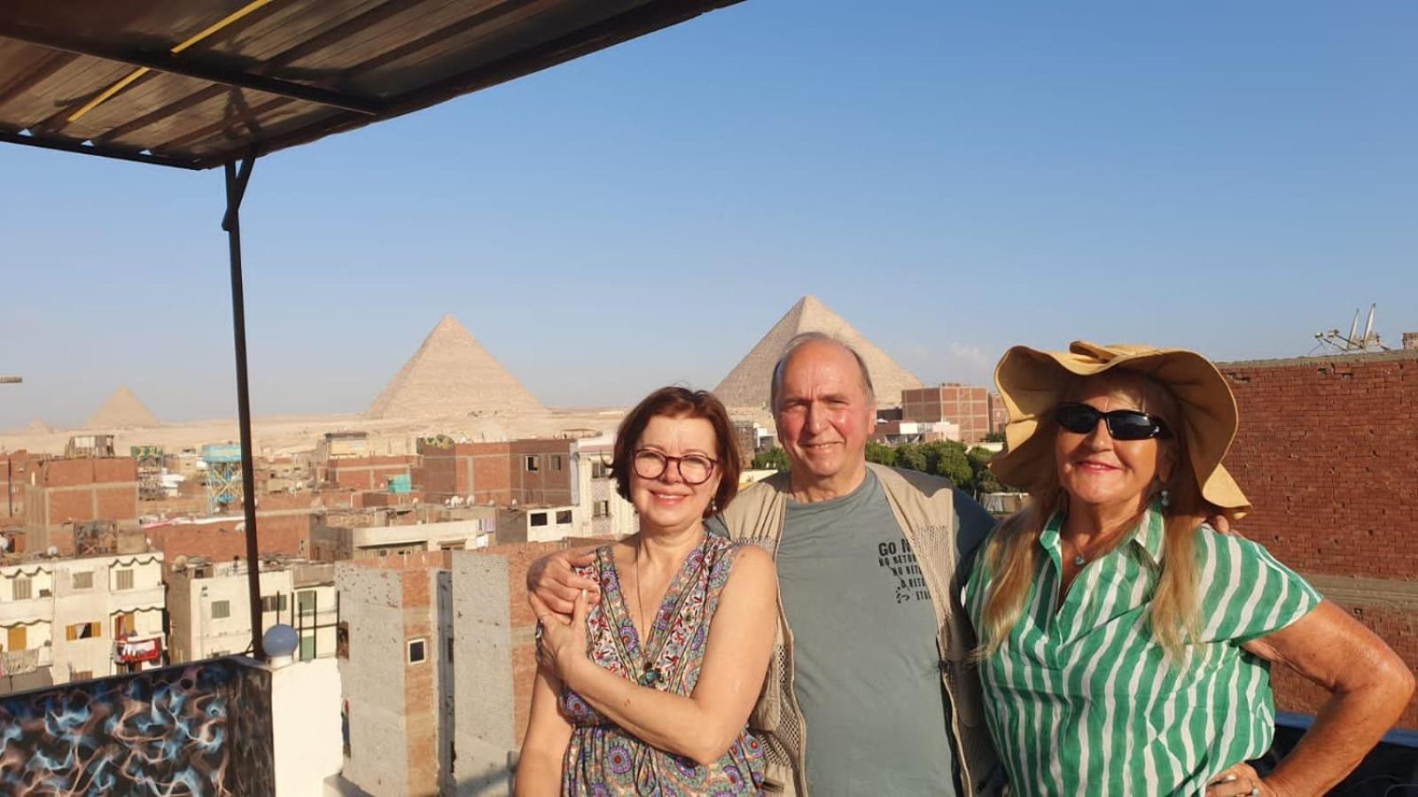 Horus Pyramids Inn Kafrat al Jabal Bagian luar foto