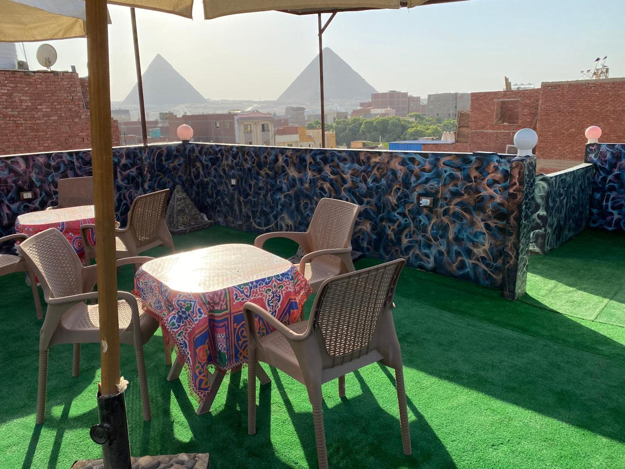 Horus Pyramids Inn Kafrat al Jabal Bagian luar foto